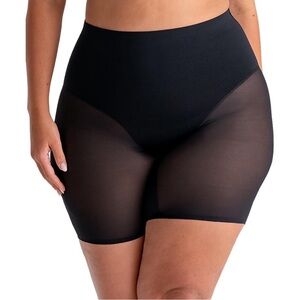 Shapermint black empower shaper short